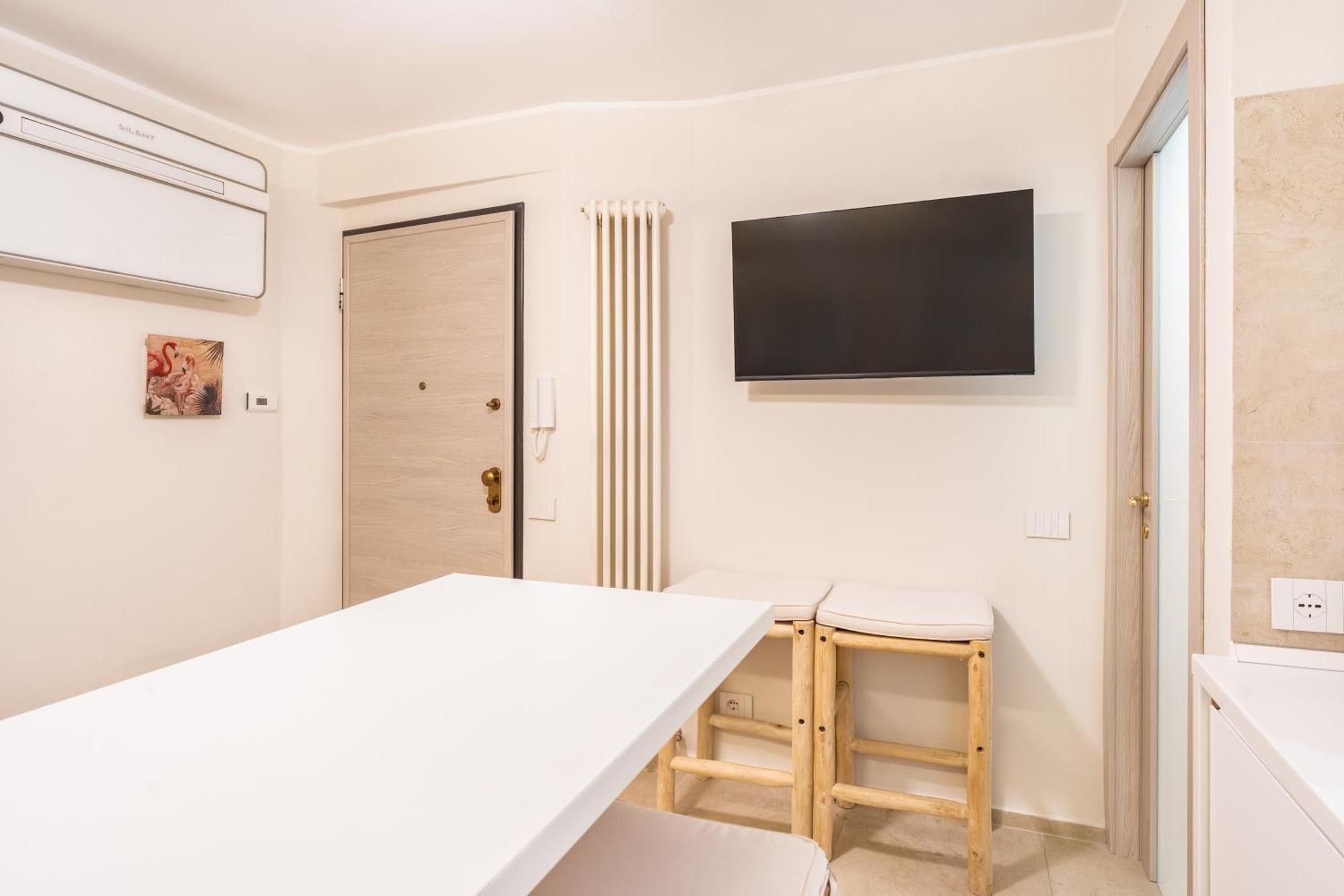 Lecco Antico Pozzo - Modern Suite Zewnętrze zdjęcie
